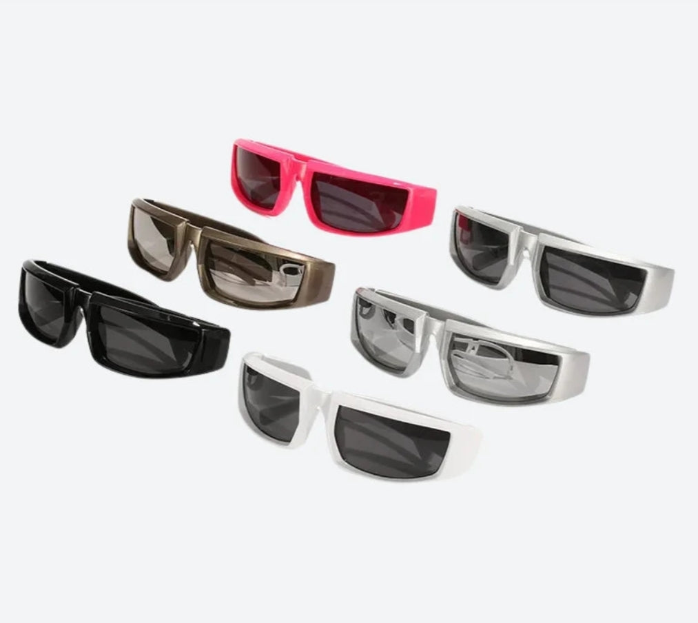 Cyberpunk Rave Sunglasses – Futuristic Neon Style & UV Protection