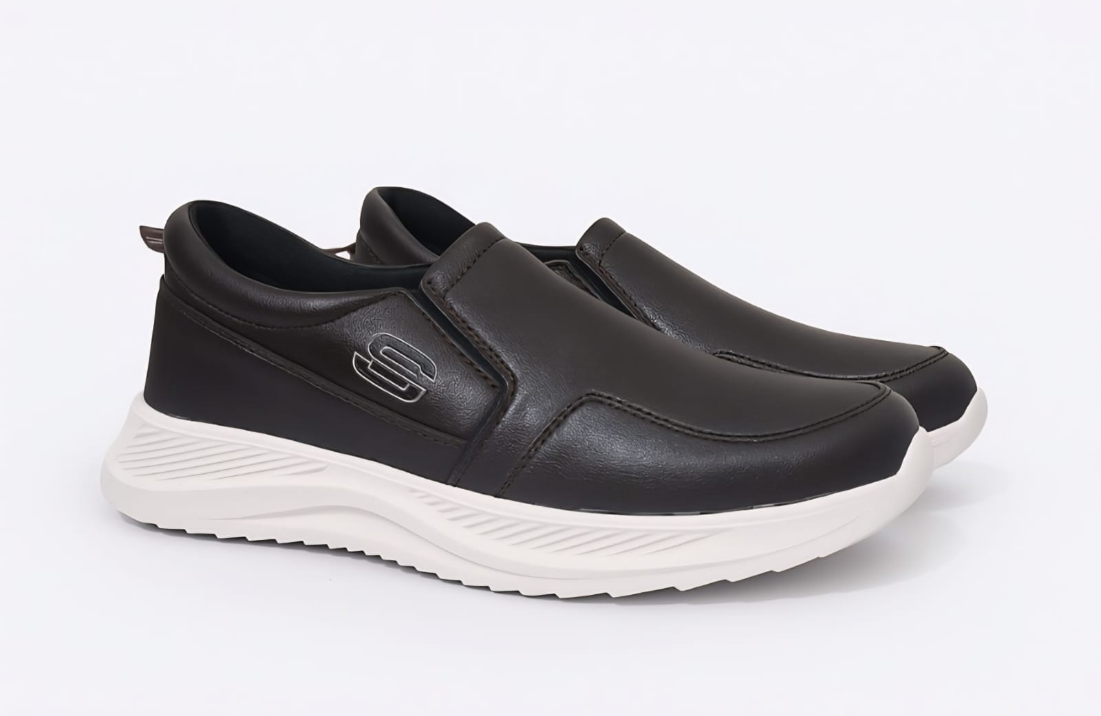 Brown Classic Comfort Slip-On Sneakers – Elegant Casual Wear